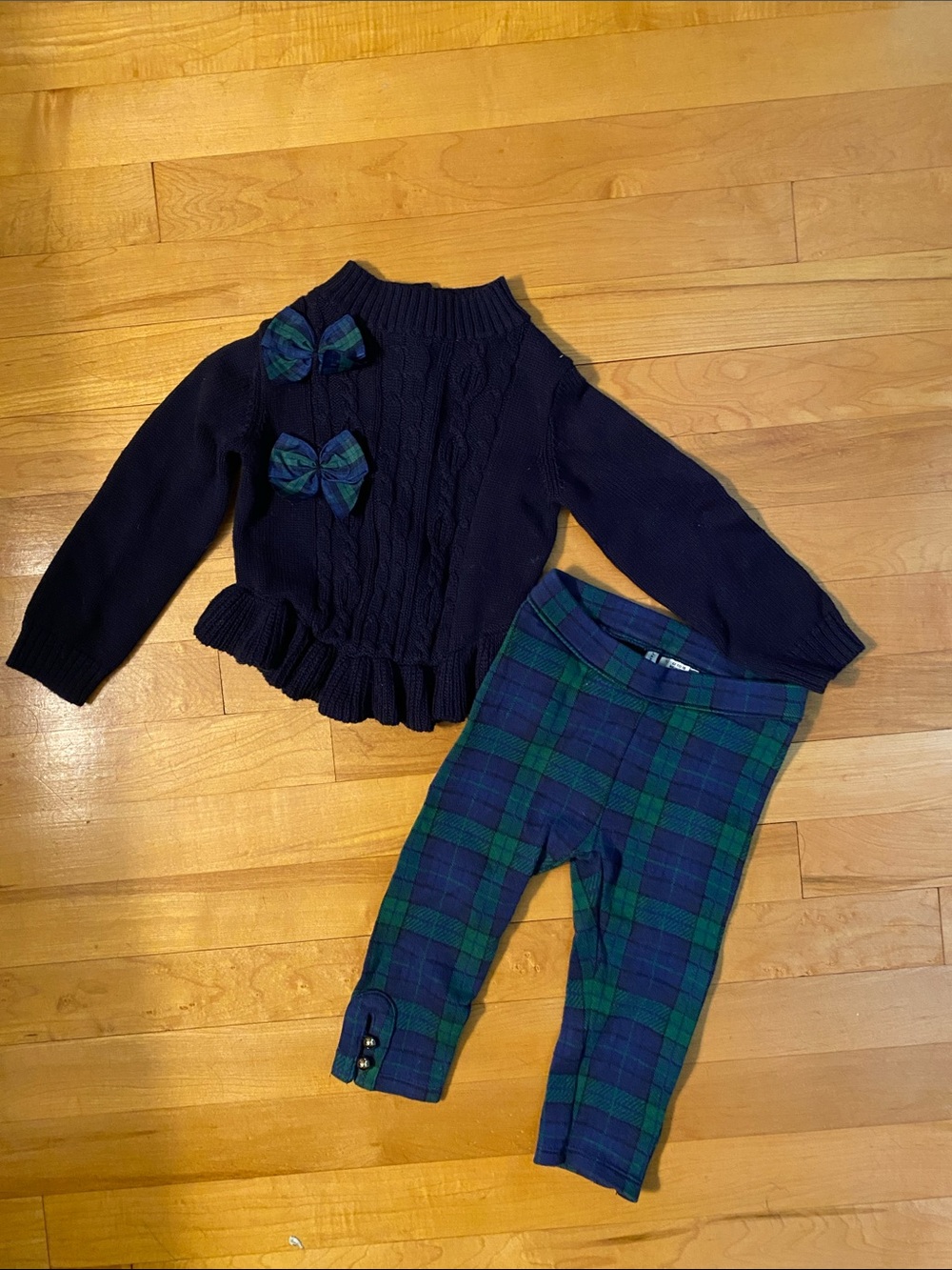 Janie & jack green blue tartan plaid cable knit sweater and Ponte knit pant